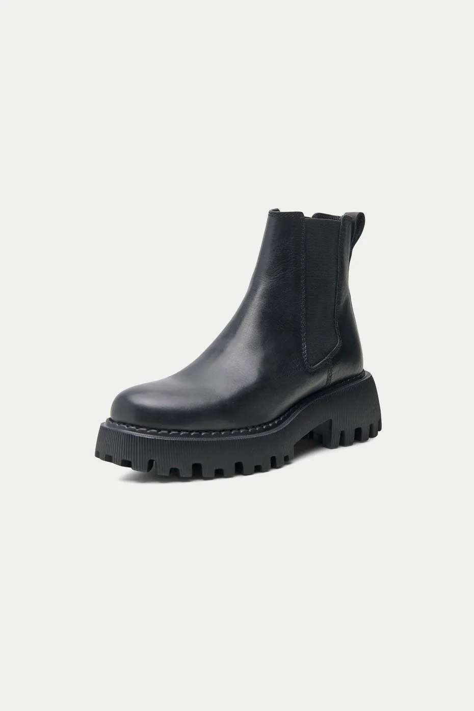 Black Posey Chelsea Boot no