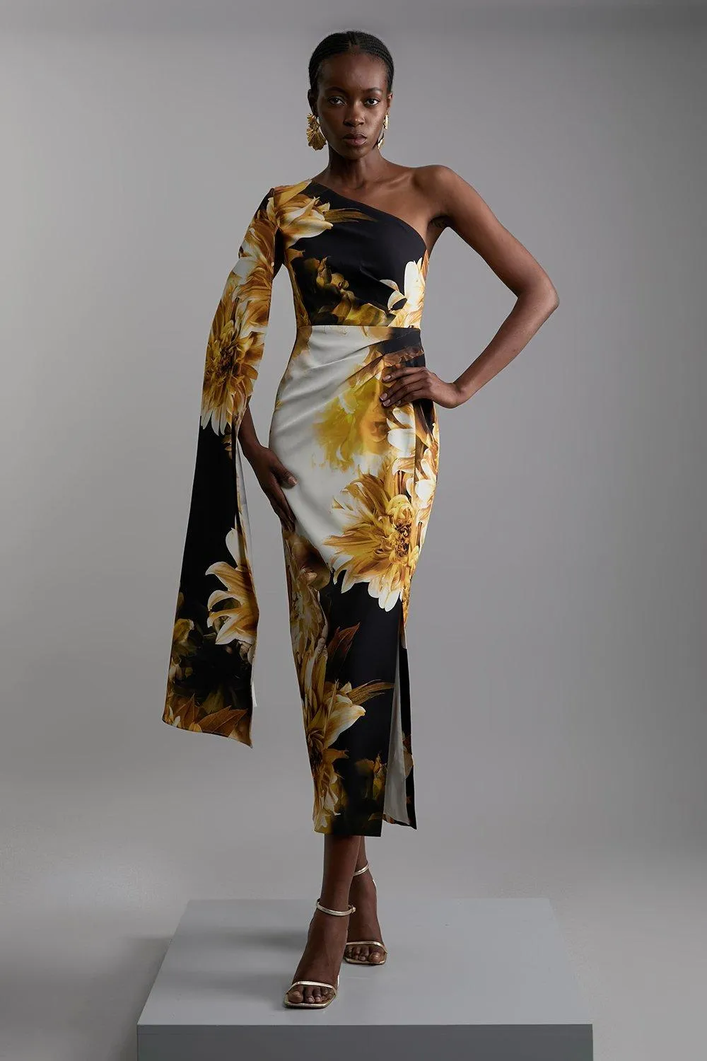 Compact Stretch Viscose Printed Photographic Floral One Shoulder Cape Maxi Dress | Karen Millen