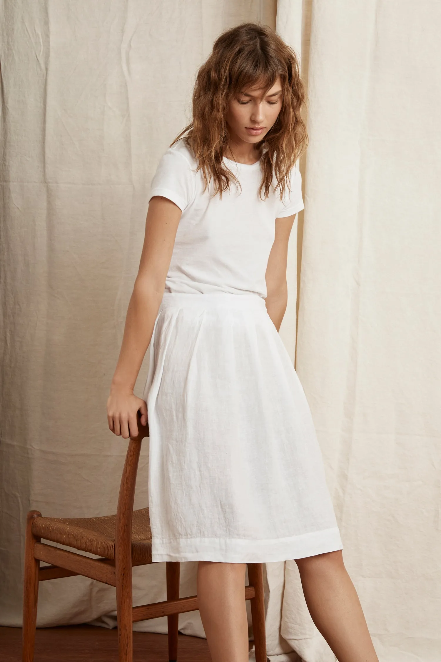 KRISTAL WOVEN LINEN SKIRT IN WHITE