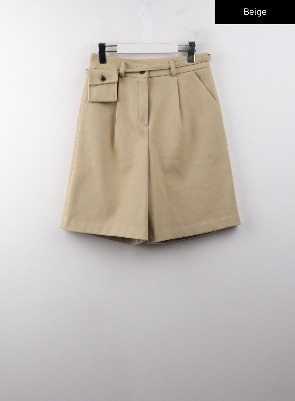 Pintuck Pocket Belt Shorts CJ404