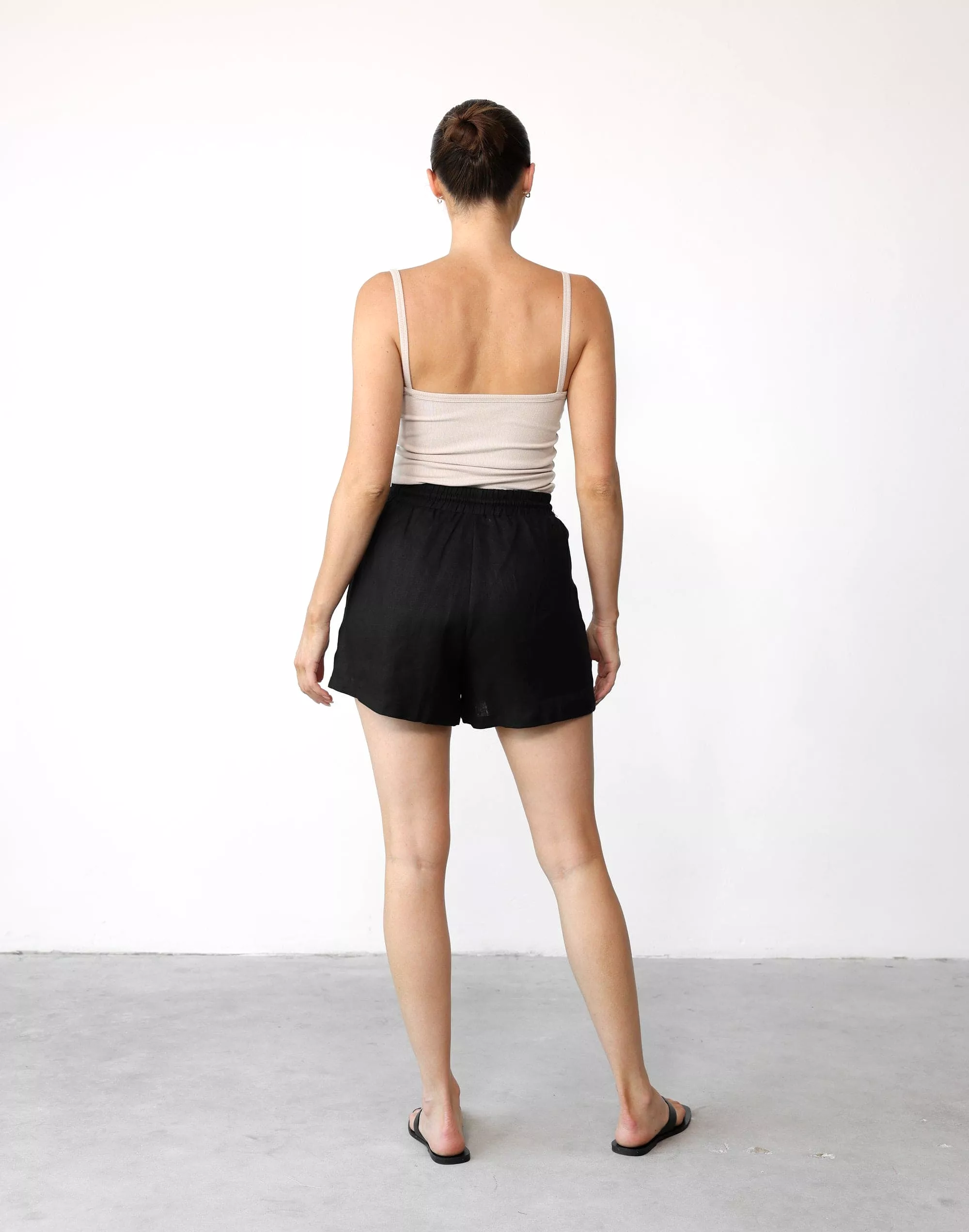 Savi Shorts (Black)