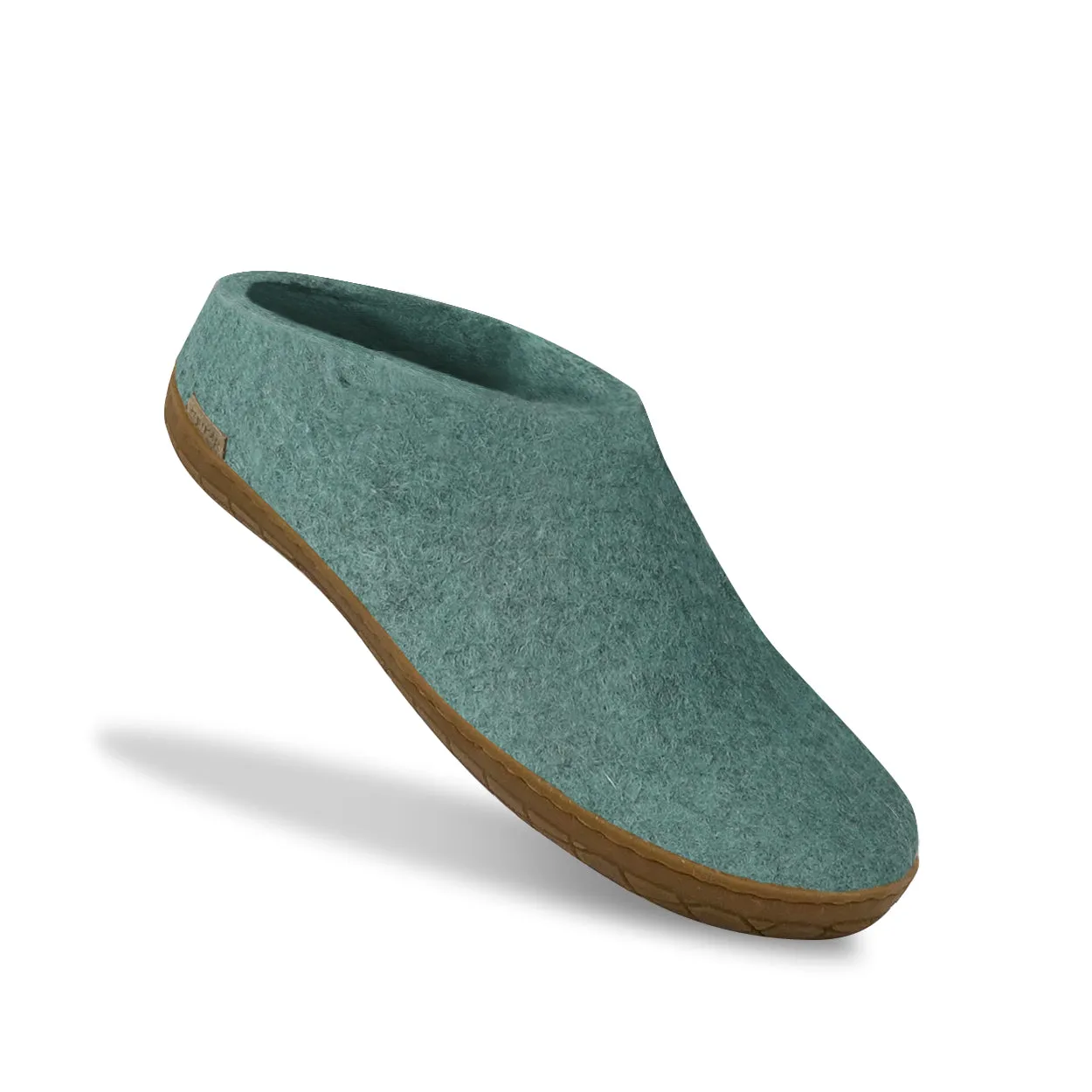 Slip-on with natural rubber sole - honey - North Sea