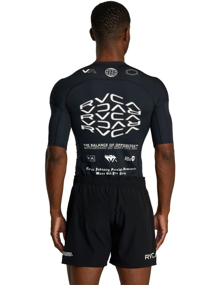 VA Sport Short Sleeve Rashguard in Black